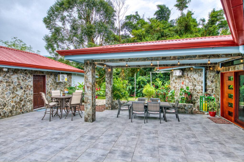 87308 433161 R2xKRfzJnbo Uoh0ObeAhCb3eQNa9EroTvOd9ixRbUs 68c846b4552a5.jpg