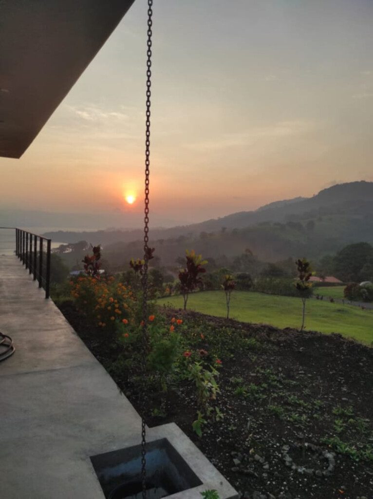 87308 433165 T HlfIgeXUYCR H0rSvZHDTJ97Xm9glBtnRLi8btPAw 68c845ddd5b7d.jpg