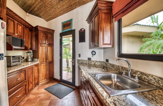 1f332fb3 0d4a 4a28 a321 789020ad0ff9