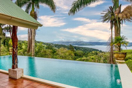 3c21c4bc 665f 4371 b323 faae2135e5b4