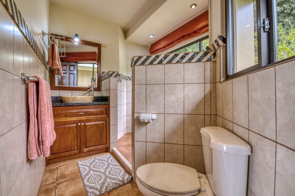 3dacfa63 34d8 4b90 ae66 55ed7fc07caf