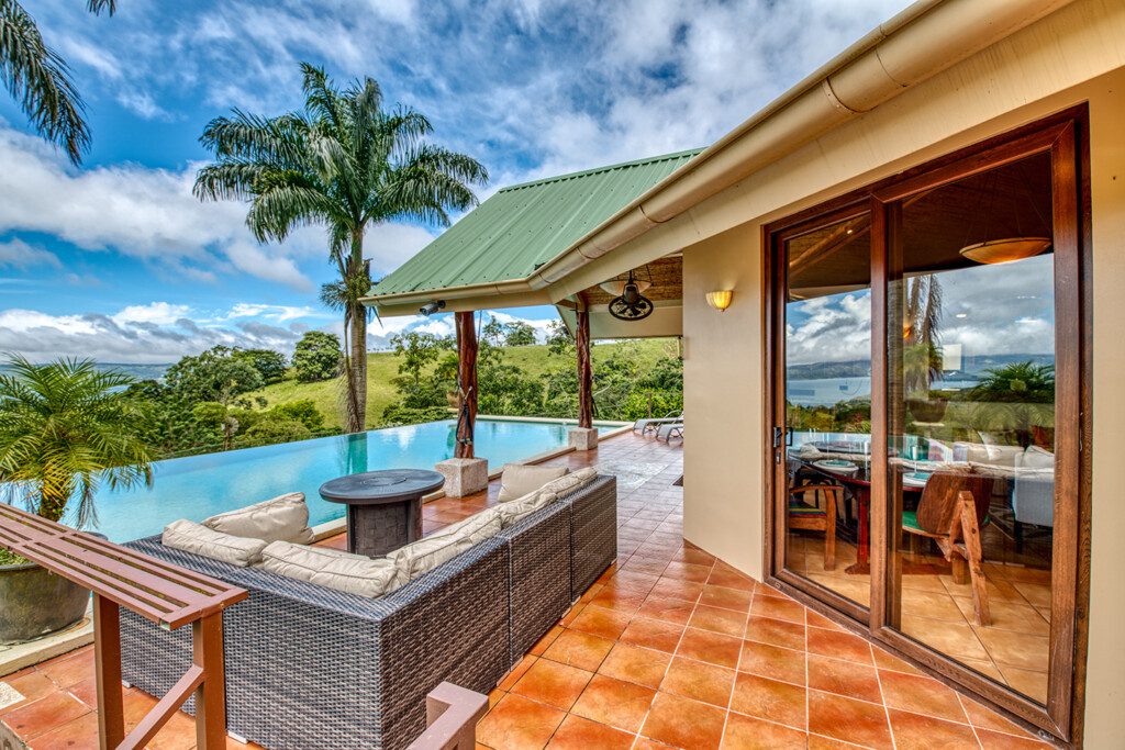 7286fde1 ca5f 4cd8 954b 8a98e26e3019