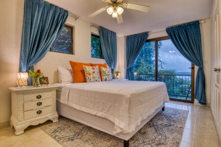 94f322f1 fd27 45de a89c 3243496682e7