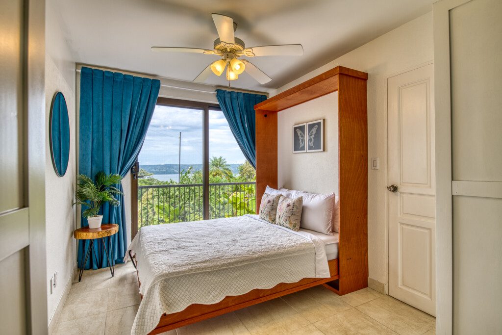 d1665f71 c47a 4e1f a54c 12854f225010